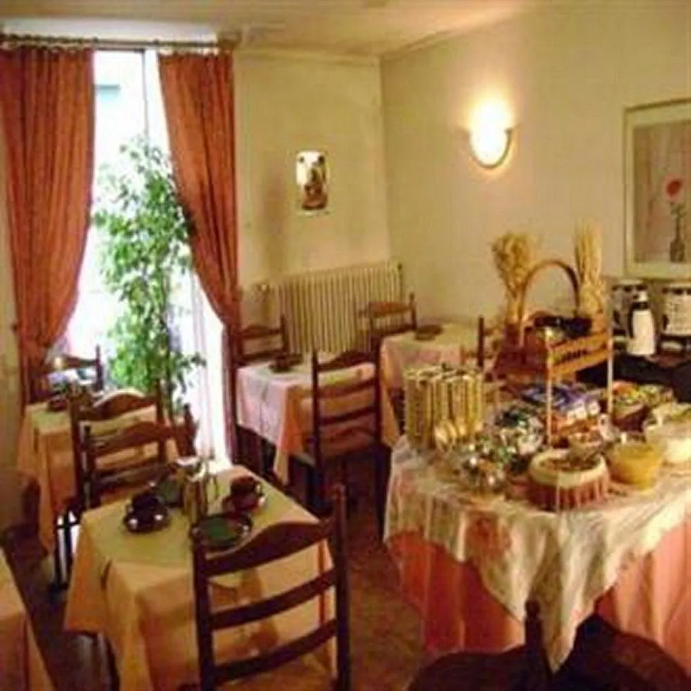 Hotel Pax Genewa
