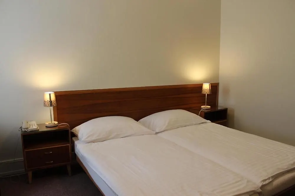 Hotel Pax Genewa
