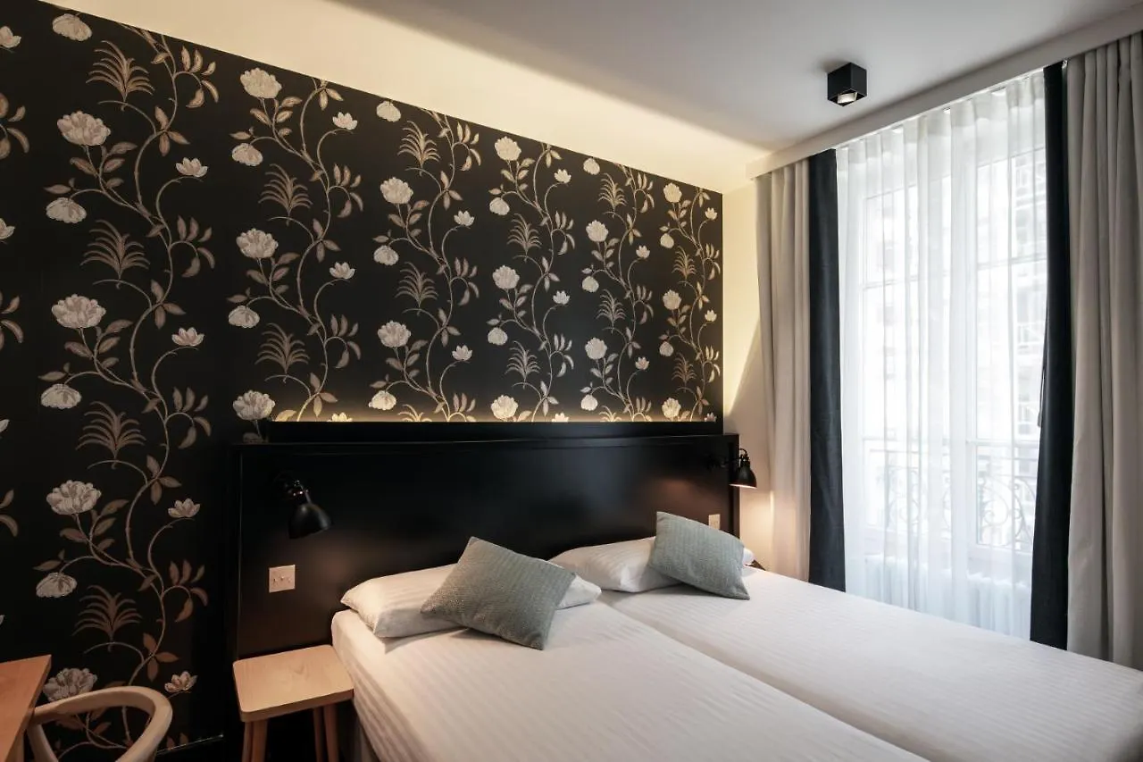 Hotel Pax Γενεύη 3*,